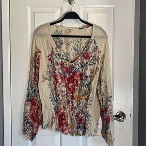 Billabong Women’s BoHo floral top size L